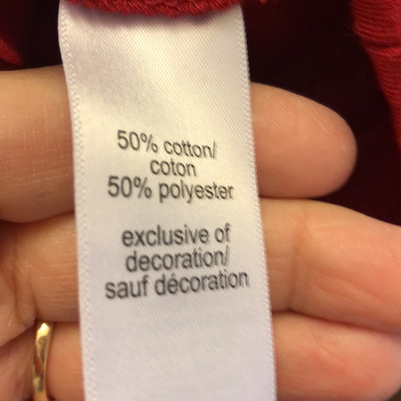 Maurice’s Christmas Tshirt - Picture 7 of 8